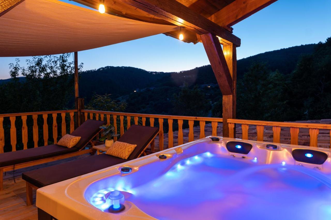 Domaine De Chalveches Hotel Spa 4* Faugeres  Exterior foto